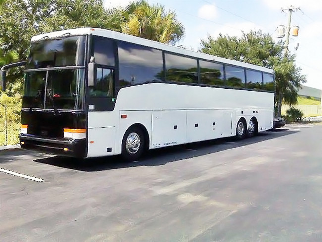 Bradenton 40 Passenger Charter Bus 